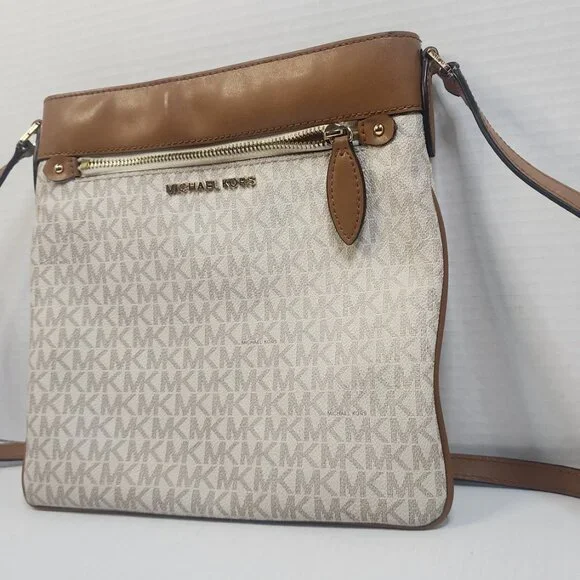 Michael Kors, the Jet Set Signature Logo Small Flat Crossbody Bag - Picture 3 of 12